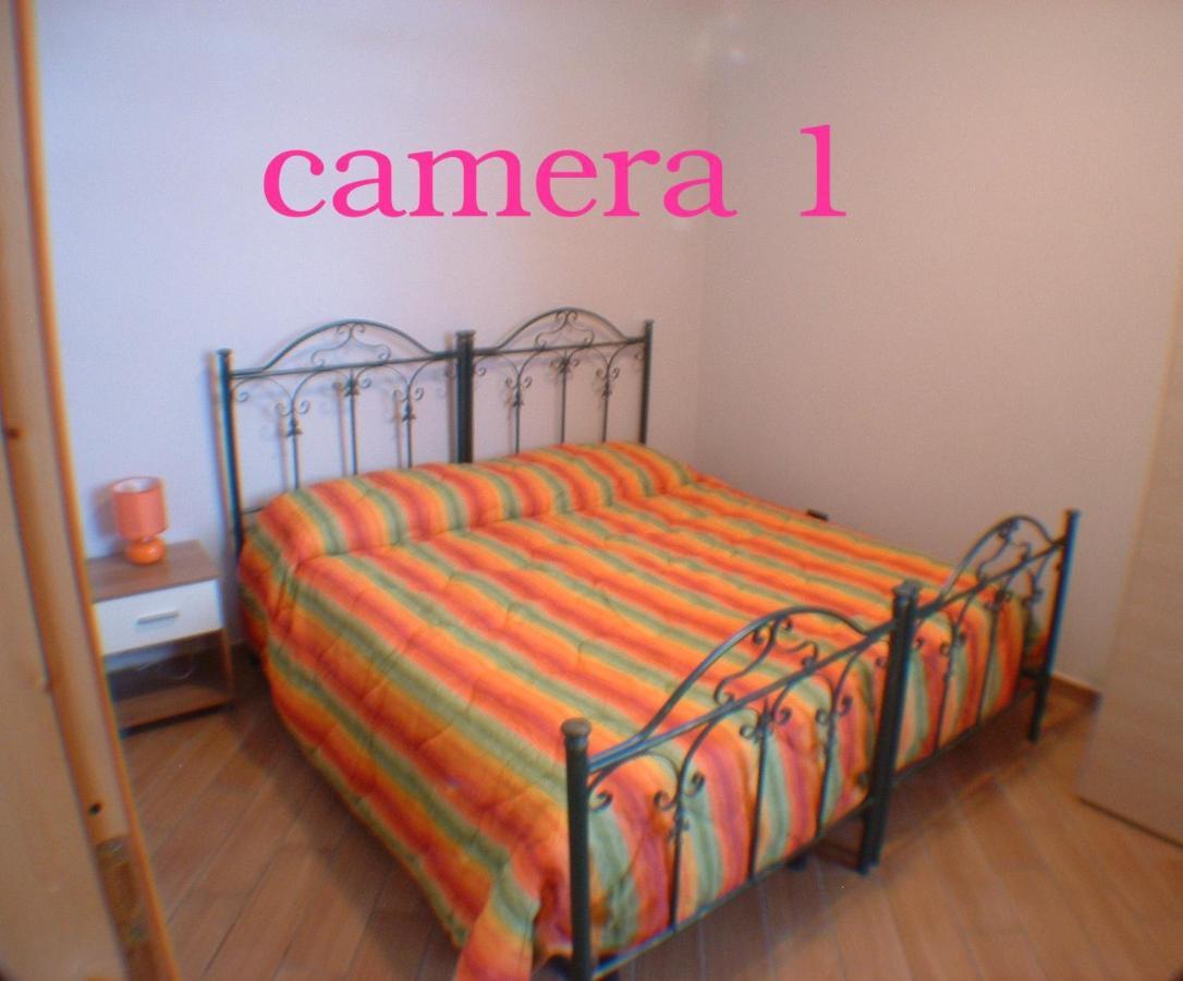 Locanda Dl'Angel Villar San Costanzo Ruang foto
