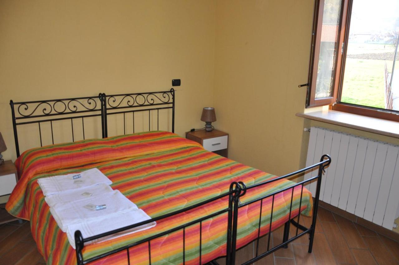 Locanda Dl'Angel Villar San Costanzo Bagian luar foto
