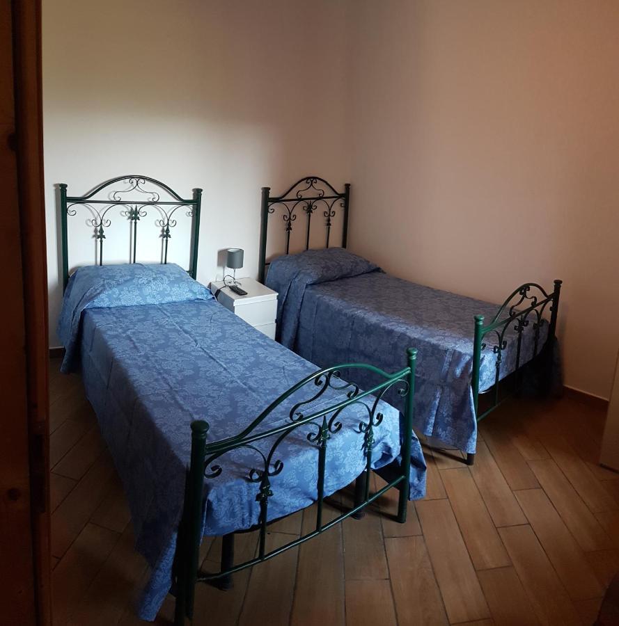 Locanda Dl'Angel Villar San Costanzo Bagian luar foto