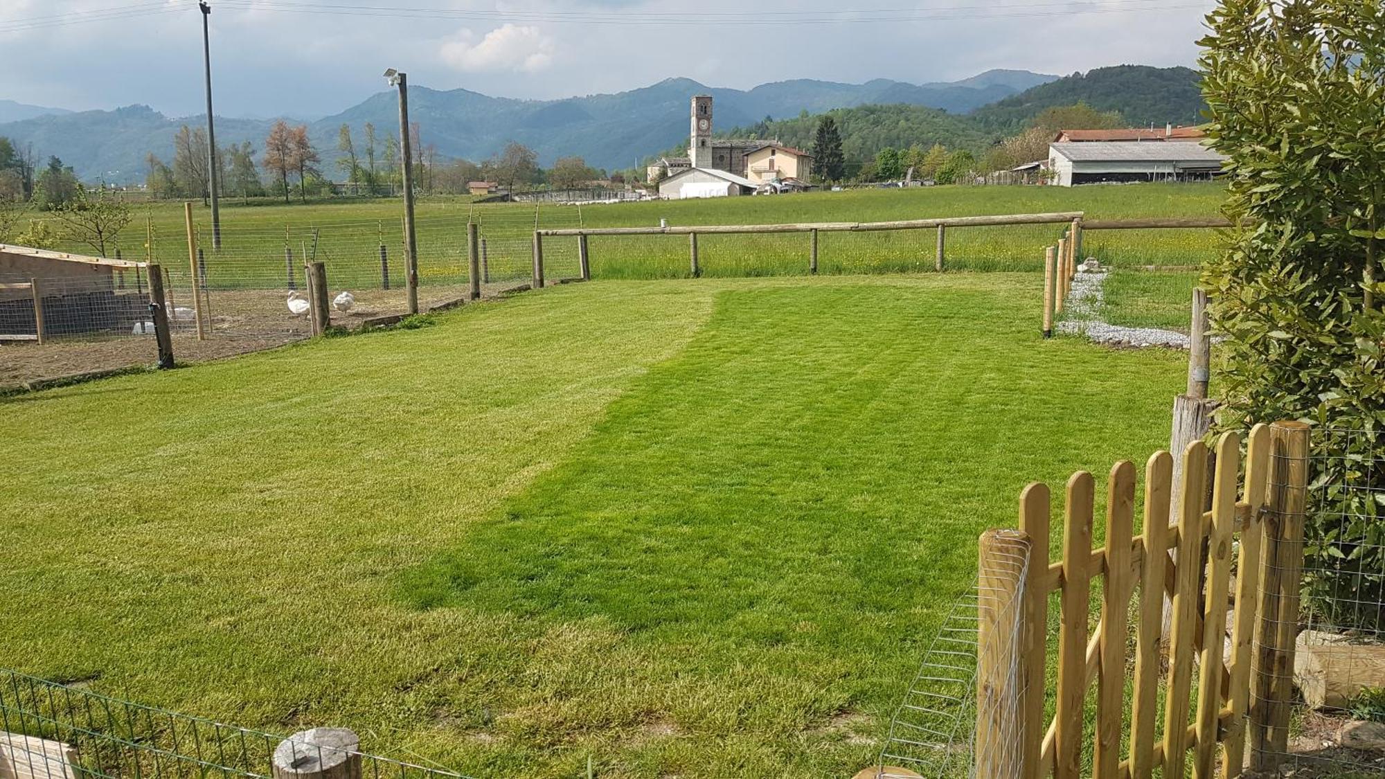 Locanda Dl'Angel Villar San Costanzo Bagian luar foto
